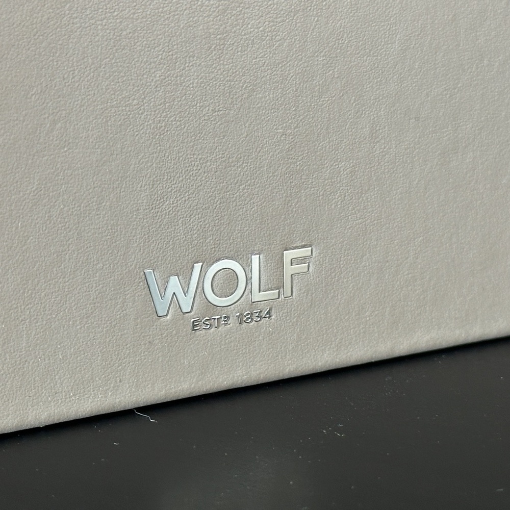 WOLF Sophia Large Mink Leather Jewelry Box Organizer with Silver Accents - Picture 7 of 9